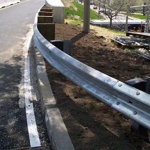 交通管制用高速道路ガードレール交通安全クラッシュバリアメタル - Product Image 3