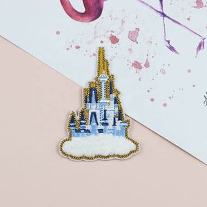 منشفة مطرزة على شكل قلعة من Shenglan <span class=keywords><strong>Glett</strong></span>, إكسسوارات ذاتية الصنع لتطريز الملابس على شكل قلعة من قماش الجين - Product Image 4