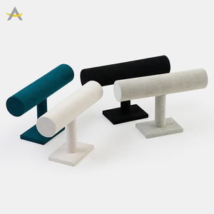 Présentoir de Luxe Auralux pour Montres et Bijoux, Support en Velours en Forme de T pour Bracelets et Bijoux - Product Image 6