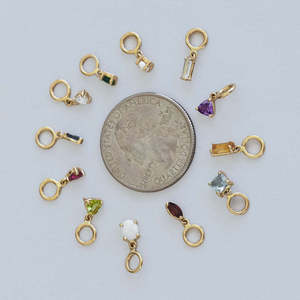Joyería de Moda Personalizada para Mujer, Colgante de Cobre Chapado en Oro de 18K con 12 Piedras de Nacimiento Coloridas para Collar, Regalo para Creación de Joyas - Product Image 3