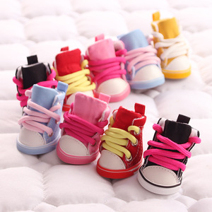 Venta al por mayor de fábrica: Accesorios de moda con estampado ecológico para perros, zapatos de mezclilla tipo <span class=keywords><strong>Converse</strong></span> para uso invernal. - Product Image 2