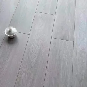Pavimento in laminato di quercia bianca di alta qualità click lock facile installazione pavimento in laminato pavimento in piastrelle di legno tedesco