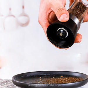 Ensemble moulin à sel et à poivre en fer, design moderne, hermétique et réglable, avec pot en verre et céramique, pour la restauration en gros - Product Image 4