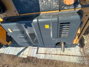 Excavadora Hyundai R300 9T de 30 Toneladas con Motor Cummins, Probada en Climas Húmedos y Lluviosos para la Construcción de Presas - Product Image 6