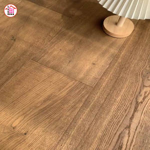 Plancher en bois stratifié AC4 avec la norme réaliste d'émission de grain de bois plancher en bois solide carbonisé résistant à l'humidité - Product Image 4
