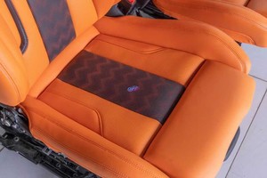 ชุดอัพเกรดเบาะนั่งลายคลื่นสำหรับ BMW ซีรีส์ 3 G20 / X3 G01 / X5 G05, เบาะหนังรูระบายสีส้มสดใสและสีเทาเข้ม - Product Image 6