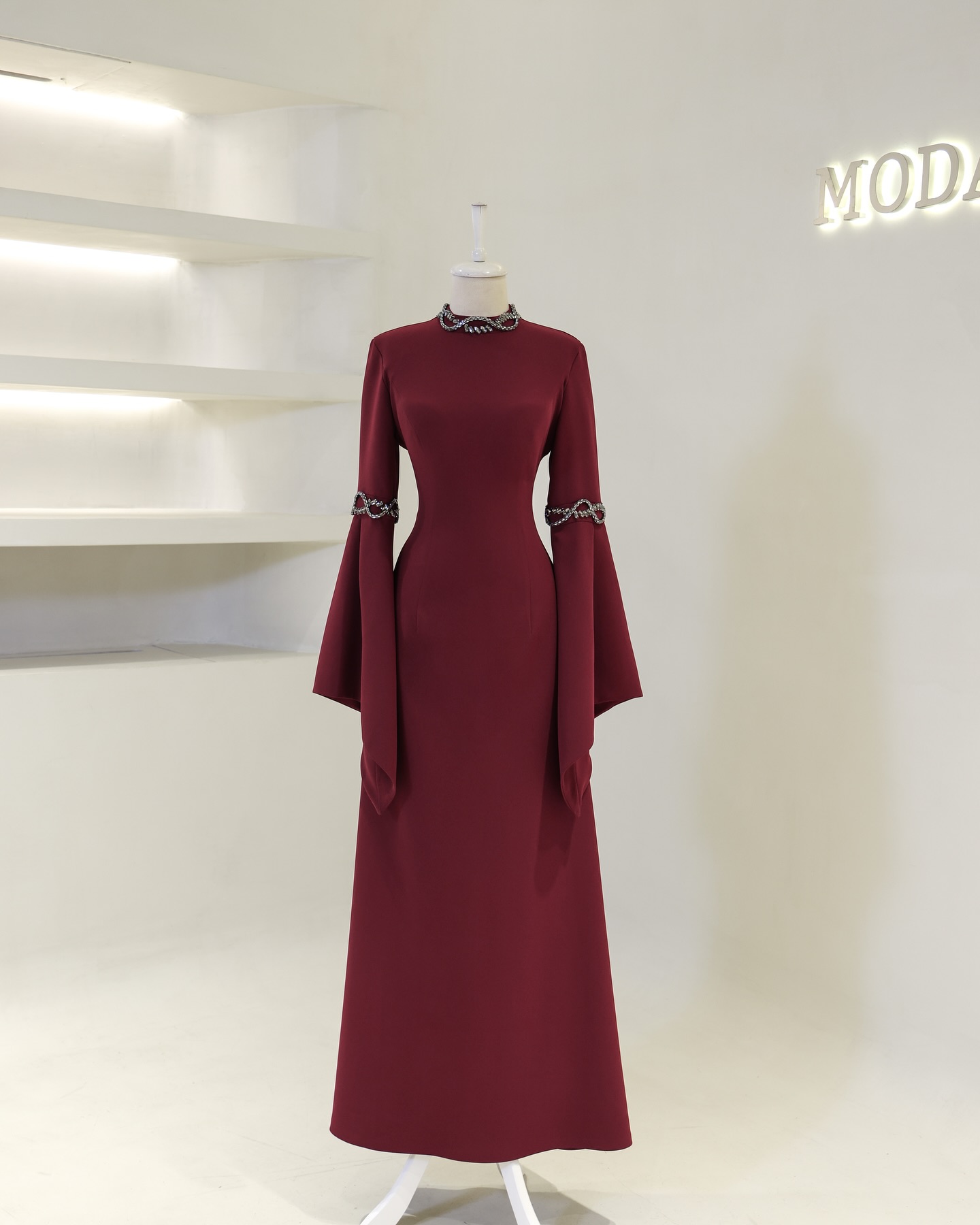 Elegant Crystal Evening Dress 2025 - Modest Luxury Abaya Elegant Crystal Evening Dress 2025 - Modest Luxury Abaya