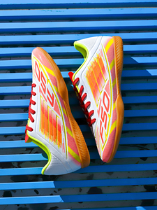 Chaussures <span class=keywords><strong>de</strong></span> futsal en caoutchouc pour intérieur et extérieur - Semelle plate antidérapante - Chaussures <span class=keywords><strong>de</strong></span> football professionnelles OEM/ODM - Product Image 4
