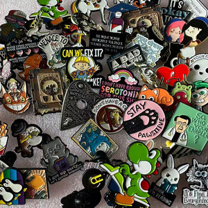 Badges magnétiques, broches et épingles personnalisés en émail, en métal, avec motifs Golf, Cowboy, Anime, Croix, Logos de casquettes de sport et Chapeaux mexicains - Product Image 5