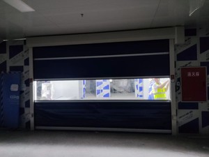 Diverses méthodes d'ouverture Porte à enroulement rapide en PVC industriel Détection <span class=keywords><strong>radar</strong></span> Portes rapides automatiques Pratique Plastique Rapide Puerta Rapida - Product Image 5