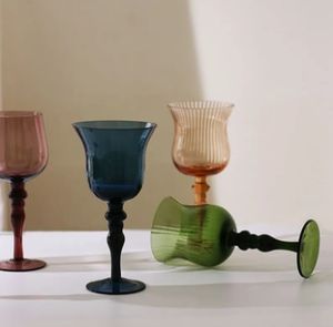 Цветные винтажные бокалы для вина, доступные для домашних встреч - Product Image 2