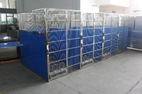 Hondenkennel systeem van roestvrij staal, modulair, voor dierenopvang, reddingscentra en veterinair gebruik, geschikt voor hondenkweek.