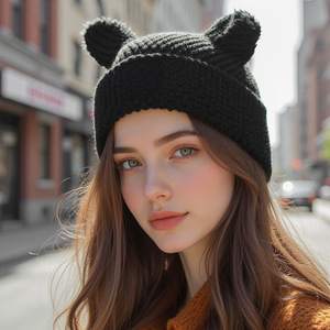 HZM-26288 <span class=keywords><strong>Bonnet</strong></span> rayé pour <span class=keywords><strong>femme</strong></span> avec cornes de diable, <span class=keywords><strong>bonnet</strong></span> chaud d'hiver de couleur unie, <span class=keywords><strong>bonnet</strong></span> tricoté mignon avec oreilles de chat pour l'automne - Product Image 4