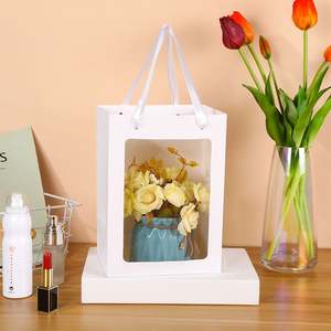 Sac en papier portable avec fenêtre transparente, logo personnalisé, impression personnalisée, sac cadeau avec poignée et fenêtre transparente, sac à main transparent pour fleurs - Product Image 3