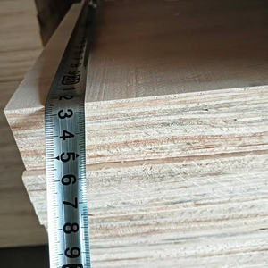 Planches d'échafaudage en LVL imperméables H2s en <span class=keywords><strong>m</strong></span>élèze et peuplier du marché australien, poutres en LVL, contreplaqué utilisé pour la construction - Product Image 3