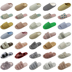 Pantuflas de Algodón para Interiores de <span class=keywords><strong>Invierno</strong></span> Personalizadas OEM/ODM, TPR/PVC/EVA - Product Image 1