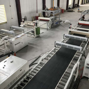 Machine d'extrusion d'intérieur Romeroca Vinyle Bois Cliquez LVT Vinyle Revêtement de sol Ligne de <span class=keywords><strong>production</strong></span> - Product Image 4
