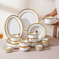 Ensemble de vaisselle à bords dorés à haute apparence pour usage domestique, ensemble de vaisselle de style luxe léger en céramique de haute valeur esthétique