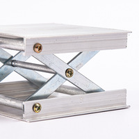 Plateforme de levage industrielle en alliage d'aluminium en gros, niveaux laser au sol