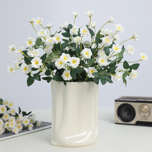 <span class=keywords><strong>Bouquet</strong></span> <span class=keywords><strong>de</strong></span> fleurs artificielles fait main transfrontalier, rose en tissu <span class=keywords><strong>de</strong></span> soie, décoration d'intérieur, ornement, accessoire photo, petite fausse <span class=keywords><strong>fleur</strong></span> <span class=keywords><strong>de</strong></span> mariage - Product Image 2