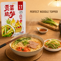 Instant zure soep bamboescheuten met knapperige, zure, pittige bijgerecht-snack voor kantoor, reizen en feestjes