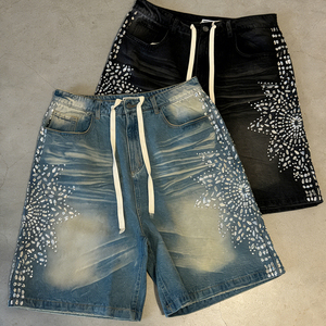 OEM ODM ストリートウェア カスタムカットエッジデニムショーツ クリスタルラインストーンロゴ ローヘム ジョーツ ダメージ加工 アシッドウォッシュ ジーンズショーツ メンズ - Product Image 3