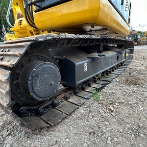 รถขุดโคมัตสึ PC130 มือสอง ผลิตในญี่ปุ่น รถขุดไฮดรอลิก โคมัตสึ PC130-7 มือสอง ชั่วโมงการใช้งานต่ำ บำรุงรักษาอย่างดี มีสินค้าในสต็อก พร้อมจัดส่ง - Product Image 5