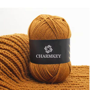 Fabricant en gros 4ply acrylique coloré <span class=keywords><strong>fil</strong></span> de lait de <span class=keywords><strong>coton</strong></span> pour <span class=keywords><strong>tricoter</strong></span> <span class=keywords><strong>à</strong></span> la main - Product Image 2