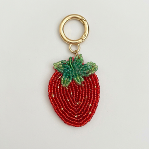 Al por mayor Llaveros de cuentas hechos a mano, bonitos dijes para bolsos con forma de lazo y fruta de fresa, accesorios de llavero de cuentas de vidrio personalizados - Product Image 6