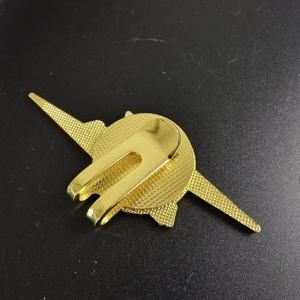 Clip magnétique pour casquette de <span class=keywords><strong>golf</strong></span> et marqueur de balle plaqué or durable avec design de marque personnalisé pour les golfeurs professionnels - Product Image 2