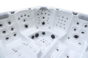 Vente flash : Spa extérieur pour 5 personnes, jacuzzi, baignoire à jets d'air, baignoires et spas avec deux chaises longues pour le jardin - Product Image 2