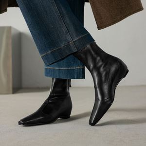 2025 New Korean Women's Fashion Slim Fit Non Slip Comfortable Genuine Leather Zipper Waterproof High Heel Thick Soled Winter - Product Image 2