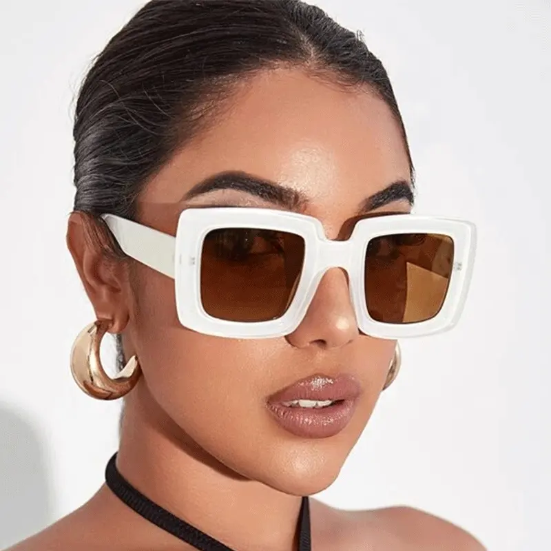 Big Square Classic Summer Sunglasses Women Black New Designer Small Polycarbonate Gafas De Sol Hombre Driving Sun Glasses