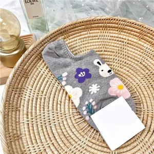 Chaussettes à imprimé floral rétro pour femmes, invisible, fille bon marché, haute qualité, fleur vintage, chaussettes courtes à la cheville, vente en gros, 2024, vente en gros - Product Image 3
