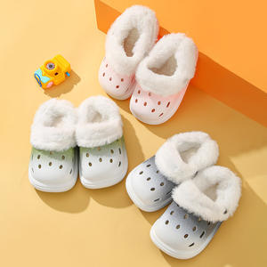 Deran OEM Pantoufles légères en EVA pour enfants Chaussures à enfiler d'hiver chaudes et antidérapantes avec doublure en fourrure douce - Product Image 2