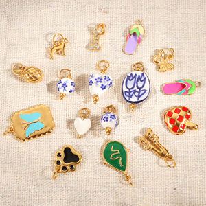 Neue Brooklyn Bridge Anhänger aus Edelstahl, PVD-vergoldet, edler Schmuck, Käfer, Hundepfotenabdruck, Knochen, DIY-Charms für Damen-Halsketten - Product Image 5