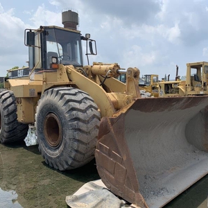 CAT 966F chenille d'occasion, station de charge, hydraulique, d'occasion - Product Image 2