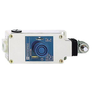 Mt-Telemecanique XY2CH13250 Sch Neider Latching Emergency Stop Rope Cable <b>Pull</b> <b>Switch</b> E-Stop Trip Wire Safety 1NC+1NO - Product Image 3