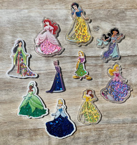 OEM ODM Llavero <span class=keywords><strong>de</strong></span> acrílico con diseño <span class=keywords><strong>de</strong></span> personajes <span class=keywords><strong>de</strong></span> princesas (Ariel, Bella, Tiana, Cenicienta, Blancanieves, Elsa) y centro <span class=keywords><strong>de</strong></span> lazo para el pelo, para álbumes <span class=keywords><strong>de</strong></span> recortes - Product Image 1