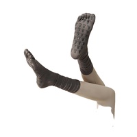 Chaussettes cinq doigts pour filles, logo personnalisé, longues, en tissu polaire, mignonnes, certifiées OEKO-TEX, pour yoga, pilates, fitness et sports