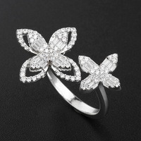 Luxe personnalisé trèfle à quatre feuilles plaqué or argent sterling 925 5A baguette pile diamant femmes fleur bague zircone bijoux