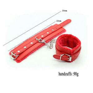 <span class=keywords><strong>Fouet</strong></span> en cuir Flogger avec menottes de sexe en peluche Set Couple Esclave SM Retenue Bondage Jeux Accessoires Femmes Sex Toys - Product Image 4