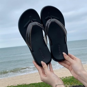 XIXITIAO Sandalias de Gelatina para Mujer al por Mayor, Chanclas Transparentes de Moda, Cómodas para Caminar <span class=keywords><strong>en</strong></span> <span class=keywords><strong>la</strong></span> <span class=keywords><strong>Playa</strong></span> <span class=keywords><strong>en</strong></span> Verano, Zapatos Sin Cordones - Product Image 3