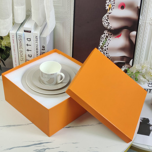 Offre Spéciale 2pcs Nordic Luxury Grey Runway Restaurant Set Assiette en porcelaine avec boîte-cadeau - Product Image 3