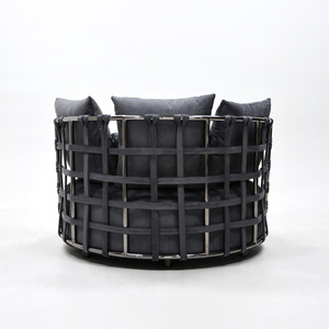 Fauteuil pivotant moderne en velours, chaise de salon surdimensionnée, fauteuil moelleux avec structure métallique et coussins décoratifs pour chambre à coucher, appartement, style minimaliste - Product Image 6