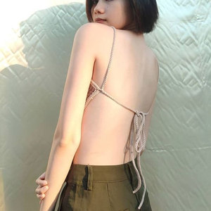 Top d'été en tricot Nouvelle mode Couleur contrastée Tops sans manches Sexy Backless Hollow Out Irregular Women Tank Top - Product Image 6