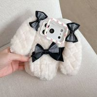 Coque de téléphone en peluche lapin d'hiver pour iPhone 13 14 15 16 17 Pro Max, douce, chaude, mignonne, design animal, coque de téléphone en PC