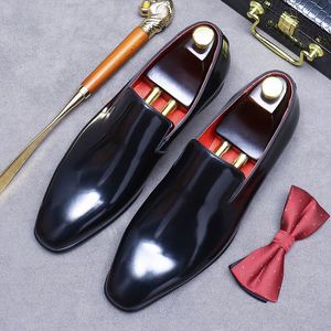 Chaussures habillées pointues en cuir lisse de luxe pour hommes, noires et marron, chaussures de créateur de haute qualité résistantes à l'eau - Product Image 4