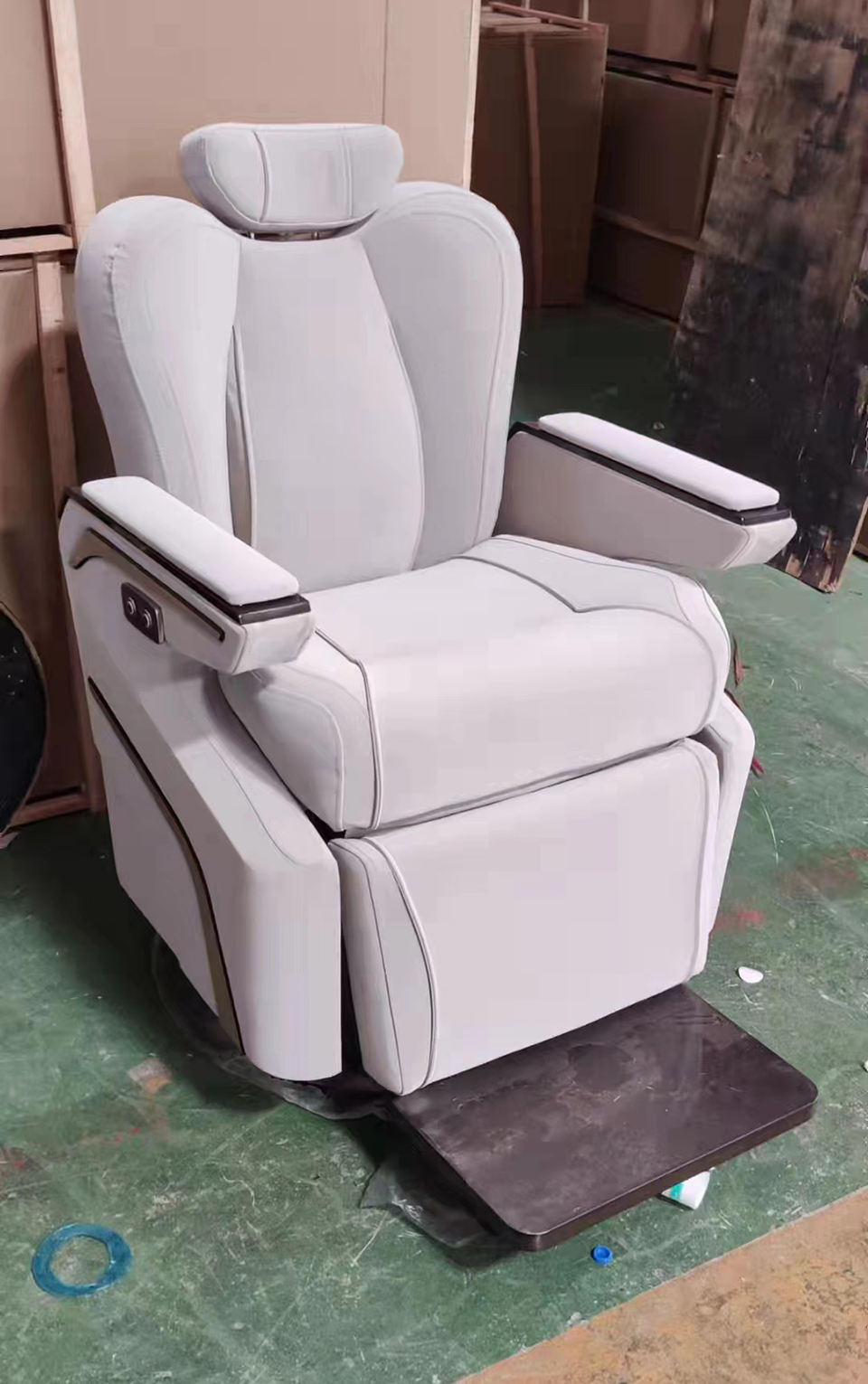 ไฟปรับเอนไฟฟ้า สีเทาอ่อน