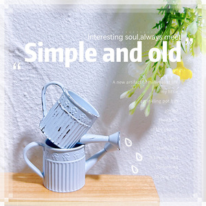 Bouilloire d'arrosage vintage vintage rétro miniature modèle de scène de nourriture et de jeu accessoires de maison de poupée mini bouilloire d'arrosage de jardin - Product Image 2